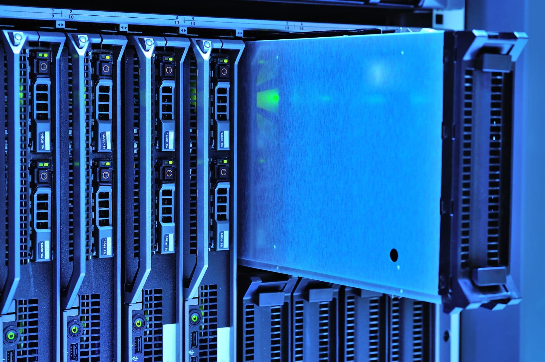 Snowflake、AIエージェント管理基盤「Cortex AI Gateway」を発表