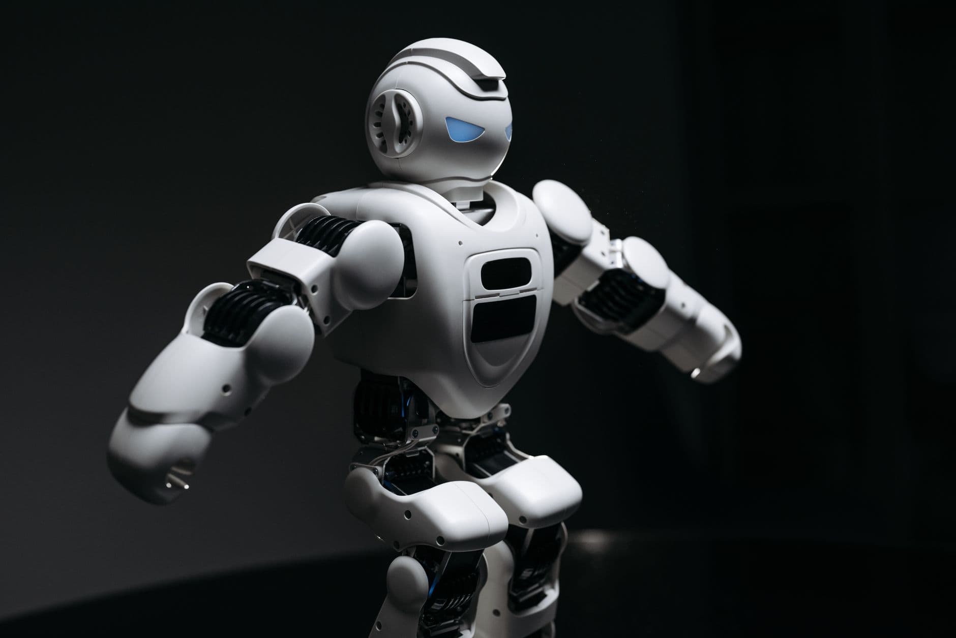 Agility、人間と協働する人型ロボット「Digit 5」を発表